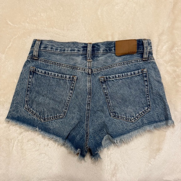 Aeropostale Blue Jean Shorts with Cherry and Daisy Embroidery Size 6 - Picture 3 of 4